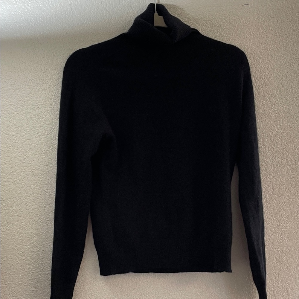 Cashmere Black Turtleneck Sweater minimalist classic luxury Valerie separates M